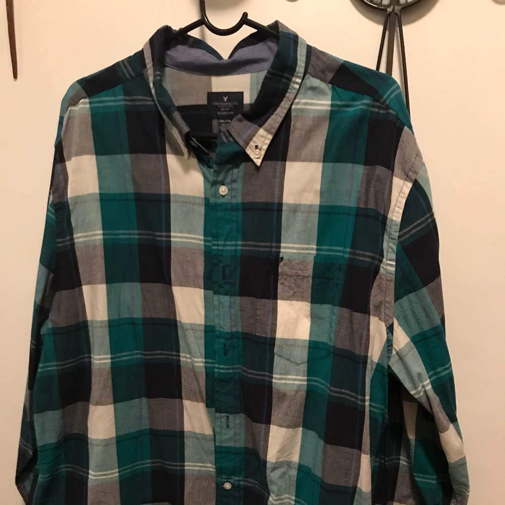 AEO Shirt, classic fit 100%cotton